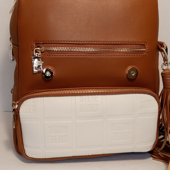 Steve Madden Backpack- New - Picture 5 of 6